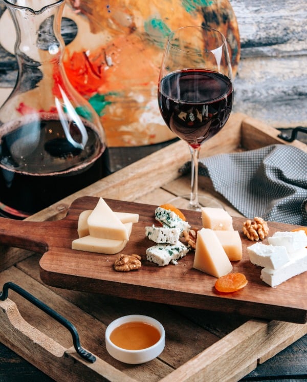 queijos e vinhos